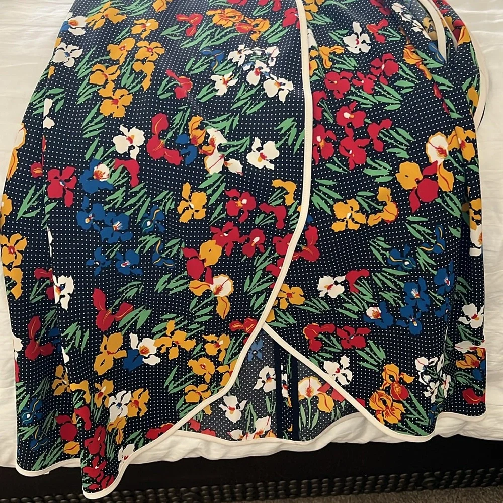 Tory Burch floral wrap dress - Picture 4 of 5